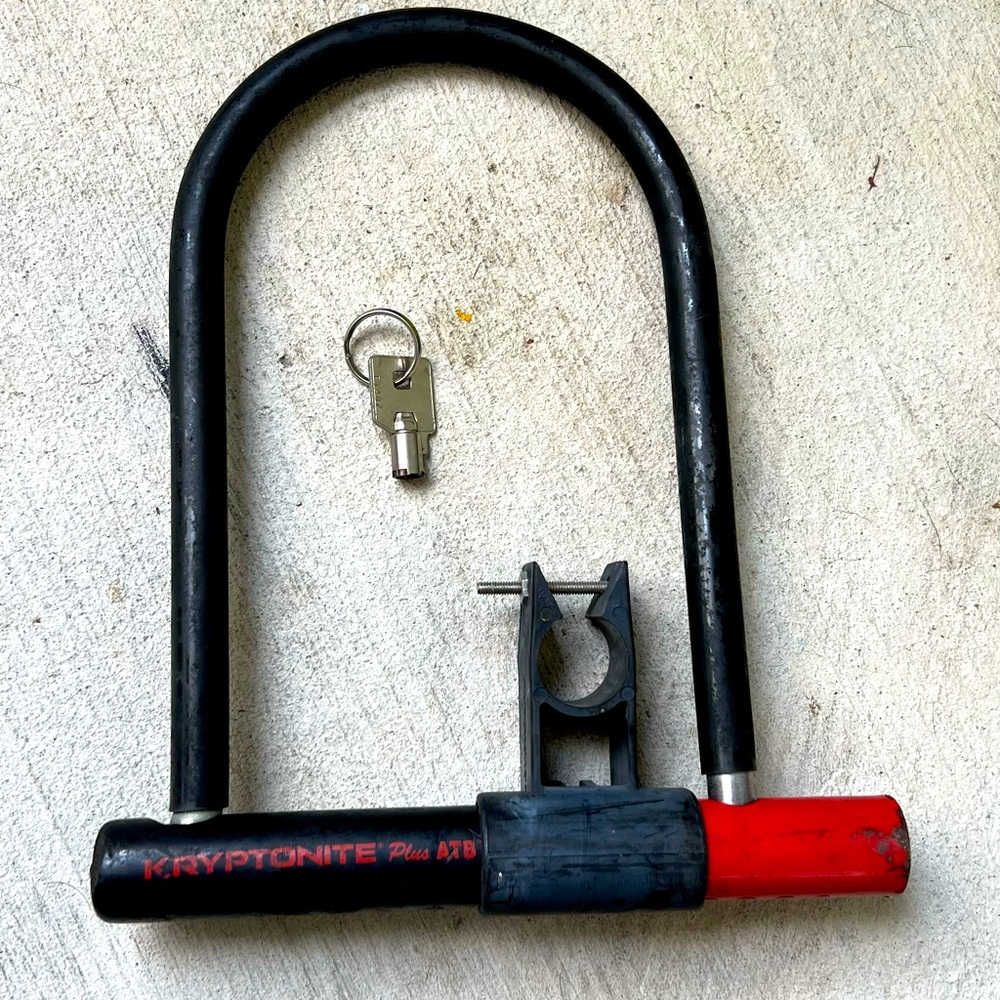 Kryptonite bike u lock w/frame holder